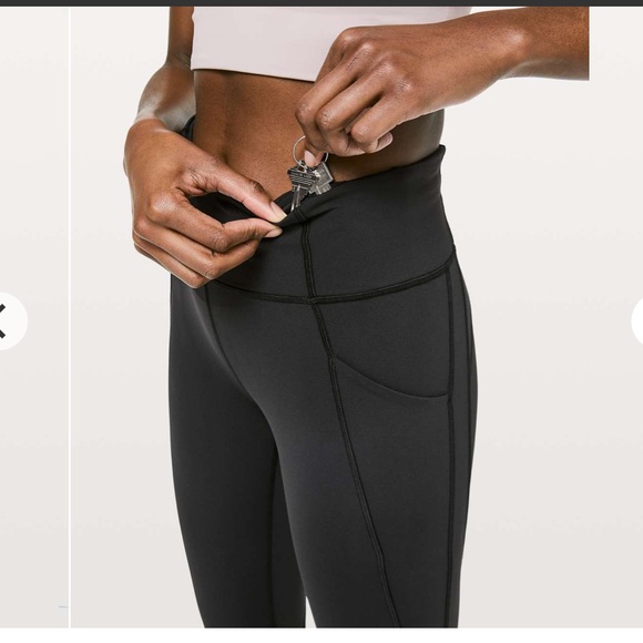 Lululemon Time to Sweat Crop 23” - Picture 4 of 13